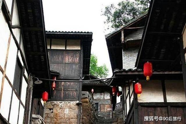 出台对农产品集中采购的帮扶措施