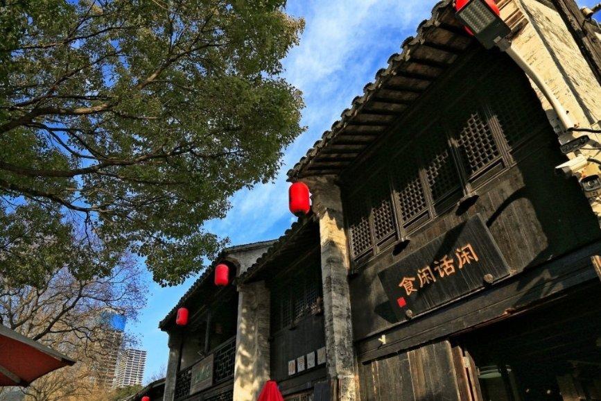 内蒙古磴口县公安局破获系列盗窃电力设施案
